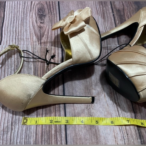 Fabulicious heels - Picture 7 of 10